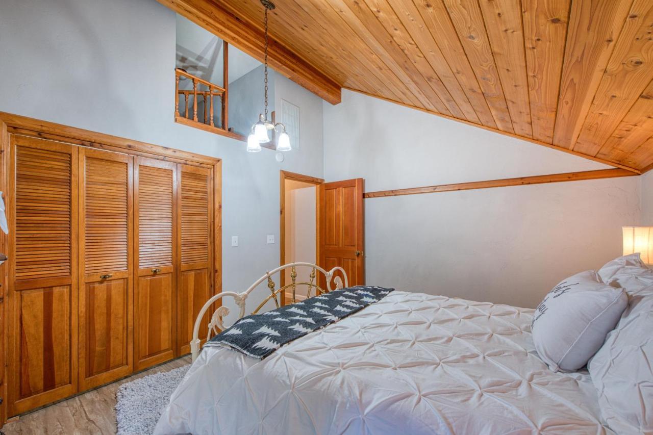Apple Blossom Lodge Shaver Lake Luaran gambar